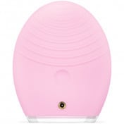 Foreo LUNA 3 Facial Cleansing Device for Normal Skin